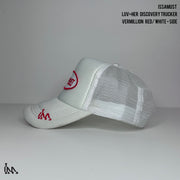 LUV>HER-  DISCOVERY TRUCKER 2.0